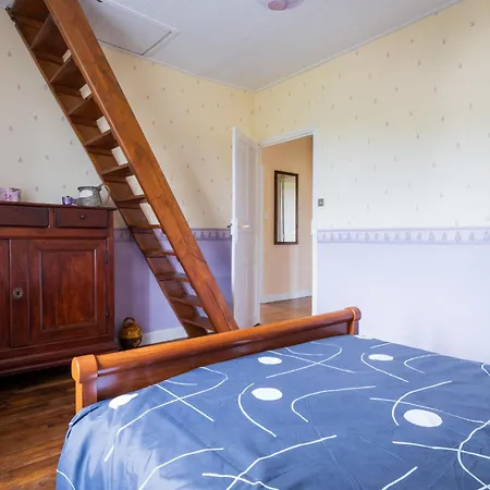 Vakantiehuis Redondel By Interhome Siran (Cantal)